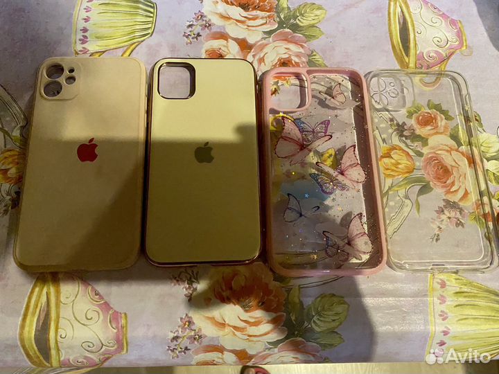 Чехол на iPhone 11