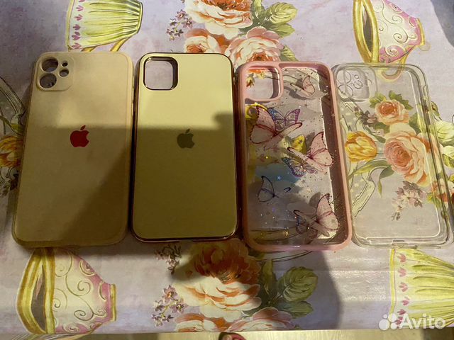 Чехол на iPhone 11