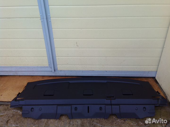 Митсубиси Лансер 10-задняя полка