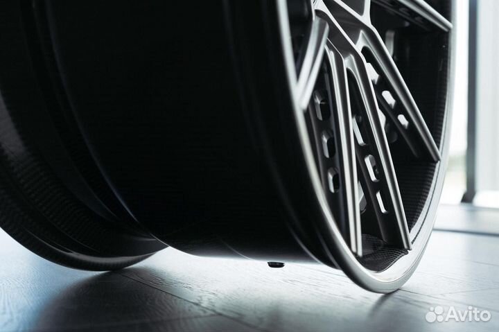 Новые диски с карбоновым ободом skill BMW X5/X6