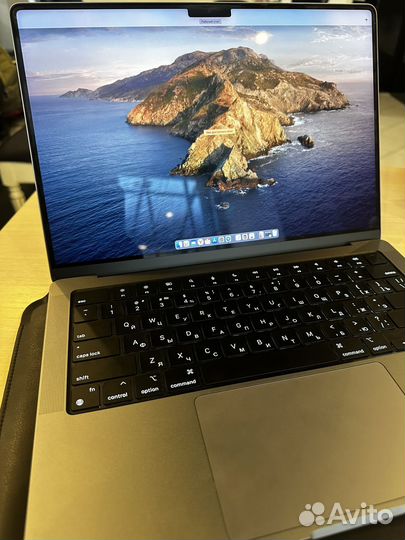 Macbook pro 14 2023