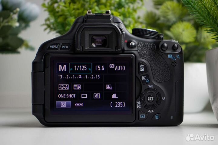 Canon 600D Kit (Пробег 6 тысяч)