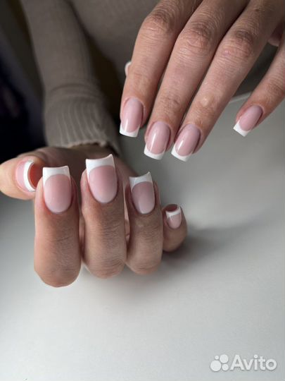 Маникюр,педикюр покрытие гель лаком