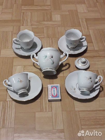 Сервиз кофейный на 4 персоны (фарфор, Корея)