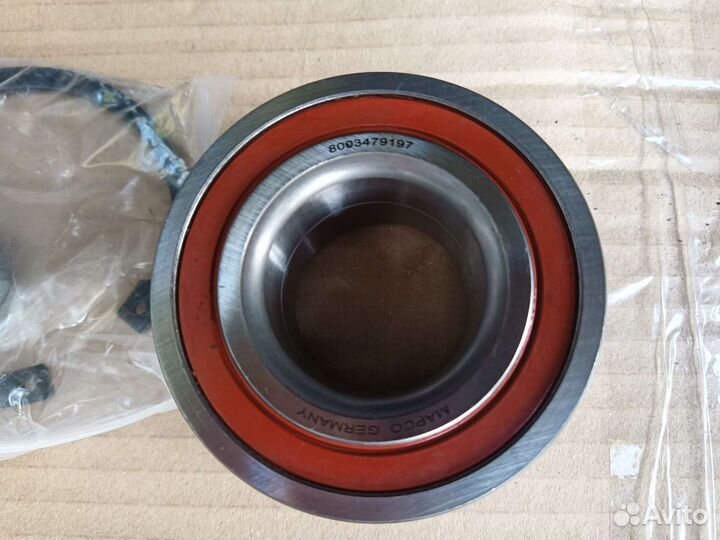 Продам подшипники