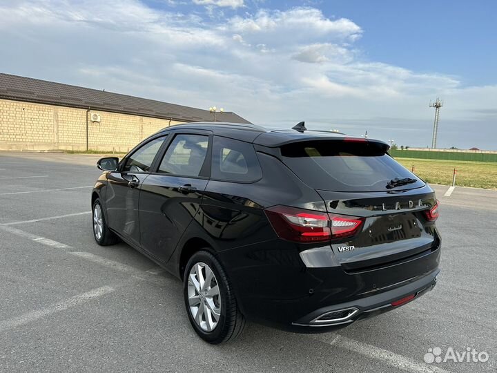 LADA Vesta 1.8 CVT, 2024, 3 555 км