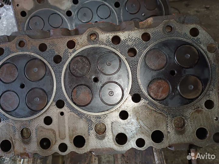 ГБЦ головки блока цилиндров mack 430,470. E2,E3