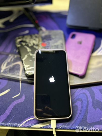 iPhone X, 64 ГБ