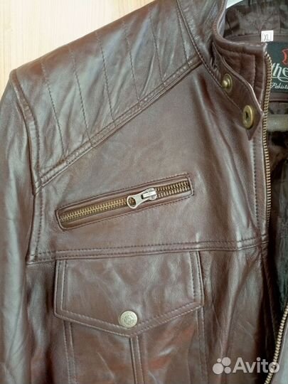 Кожаная куртка 50-52