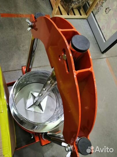 Пресс домкратный 10 л для сока