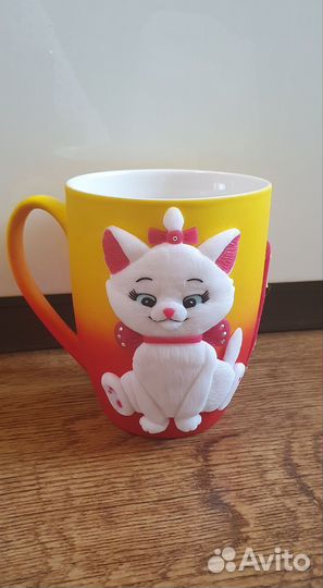 Декор на кружке из полимерной глины