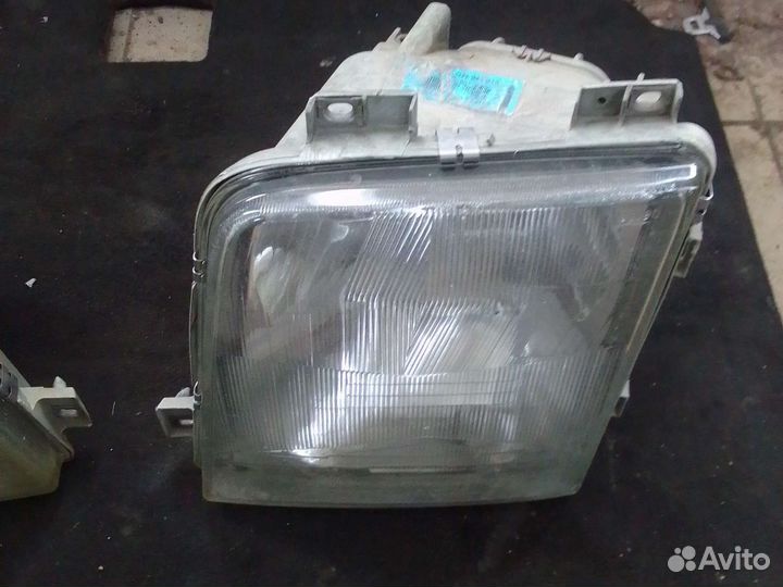 Фара левая правая Volkswagen LT 1996 - 2006