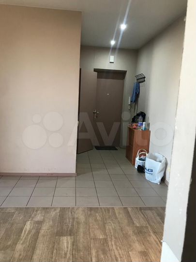 2-к. квартира, 68 м², 4/9 эт.