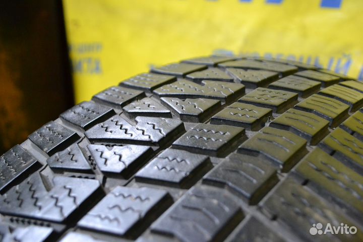 Kumho WinterCraft WS71 215/65 R17