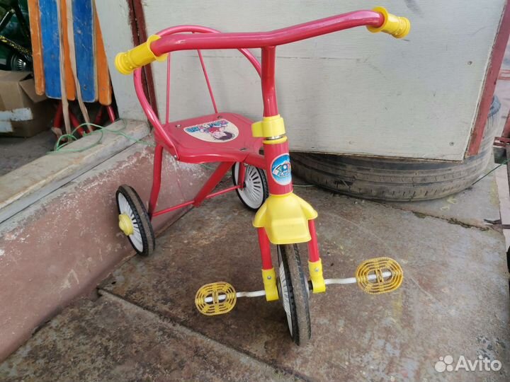 Велосипед детский трёхколёсный