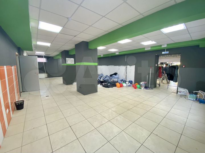 Аренда, 1 этаж, красная линия, 188 м²