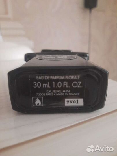 Парфюм Guerlain La Petite Robe Noire