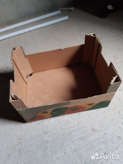 Ящики картонные и пластиковые