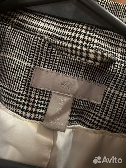 Пиджаки и рубашка