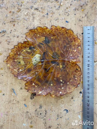 Тарелка янтарная