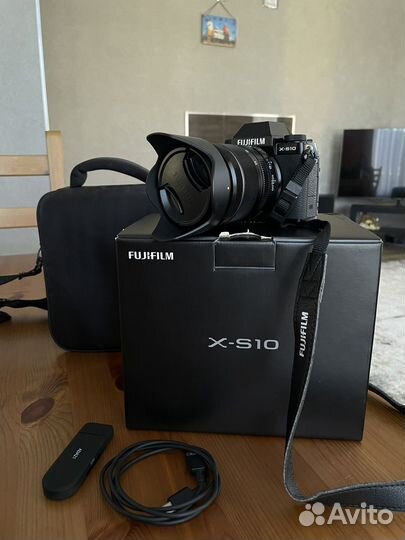 Зеркальный фотоаппарат fujifilm