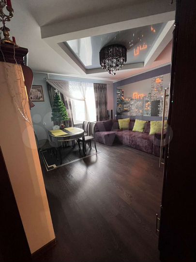 3-к. квартира, 58 м², 2/5 эт.