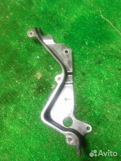 Кожух грм Volvo S40 II 1.6 2006