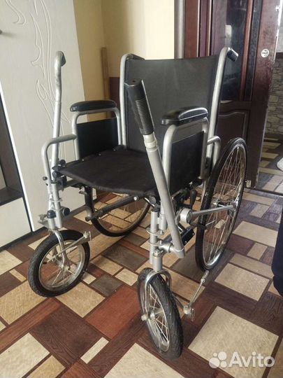 Инвалидная коляска новая
