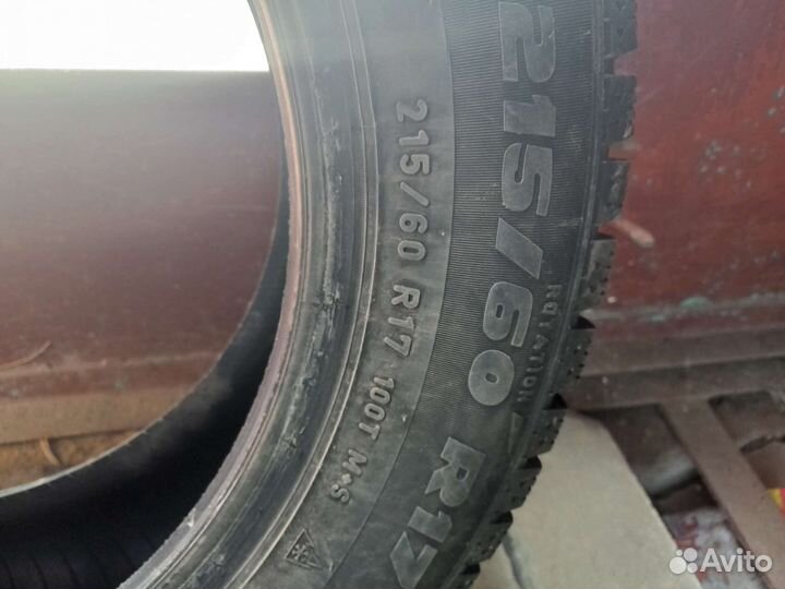 Pirelli Formula Ice 215/60 R17 и 215/60 R17