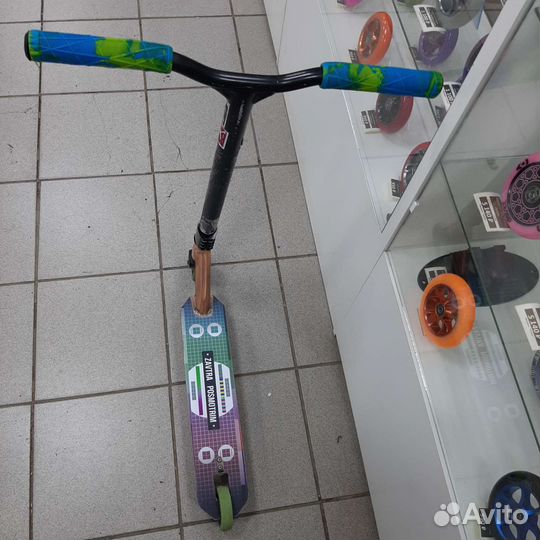 Трюковой самокат oxelo