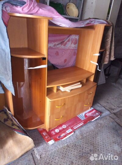 Тумба под телевизор