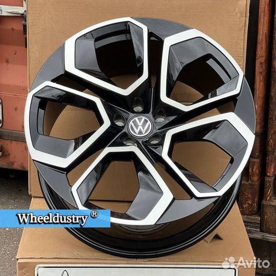 Кованые диски R20 Volkswagen Touareg/Tiguan