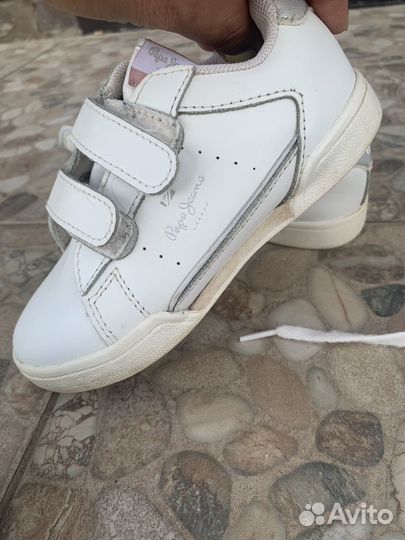 Кроссовки детские