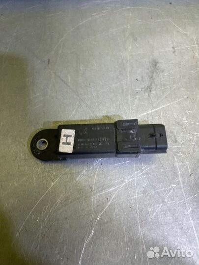 Датчик давления в шинах Nissan Patrol Y62 Y62 5.6