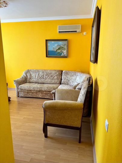 Дом 74,2 м² на участке 1 сот.