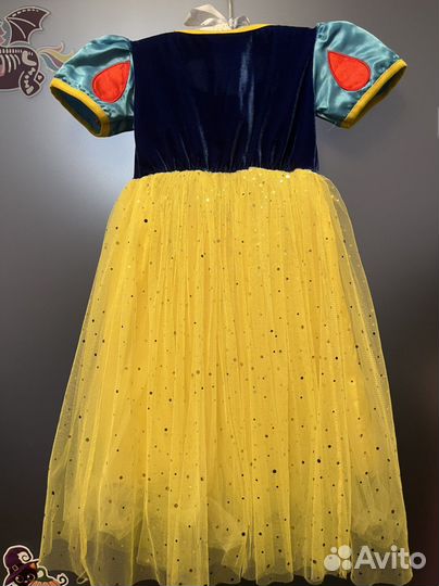 Карнавальный костюм белоснежки