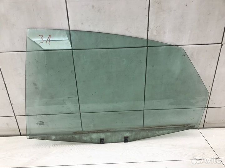 Стекло заднее левое Audi A6 C5 AHA 1998