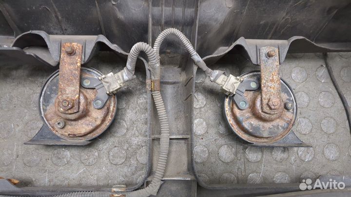 Рамка передняя Volvo C70