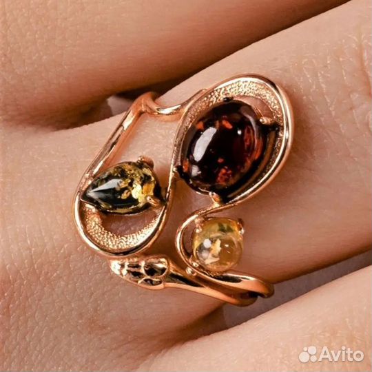 Серебряное Кольцо с натуральным Янтарем
