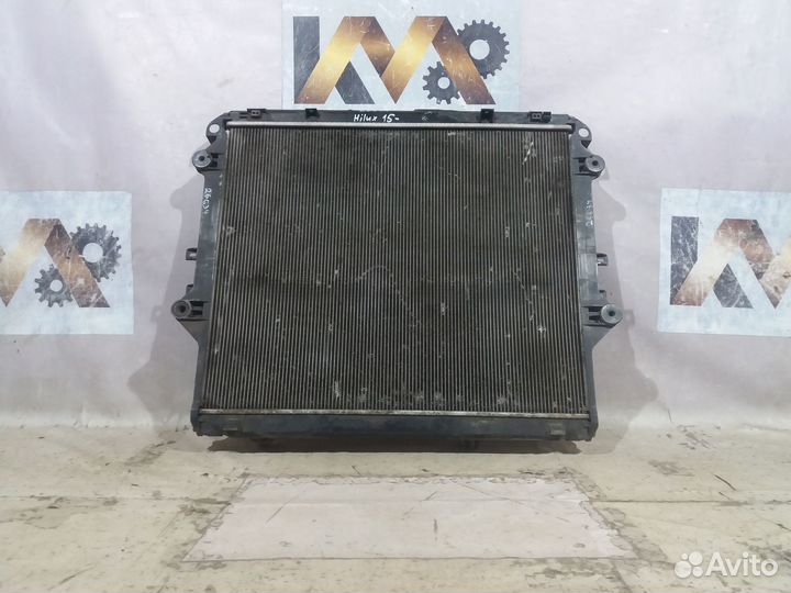 Toyota HiLux 15- Радиатор Основной Бу оригинал