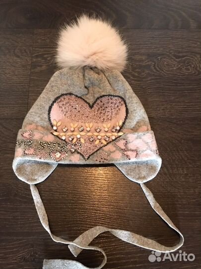 Шапочки 3-6 лет много