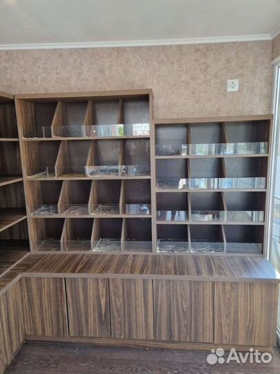 Полки стеллажи деревянные