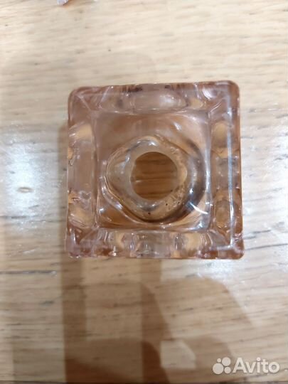 Квадратный плафон под точечный светильник