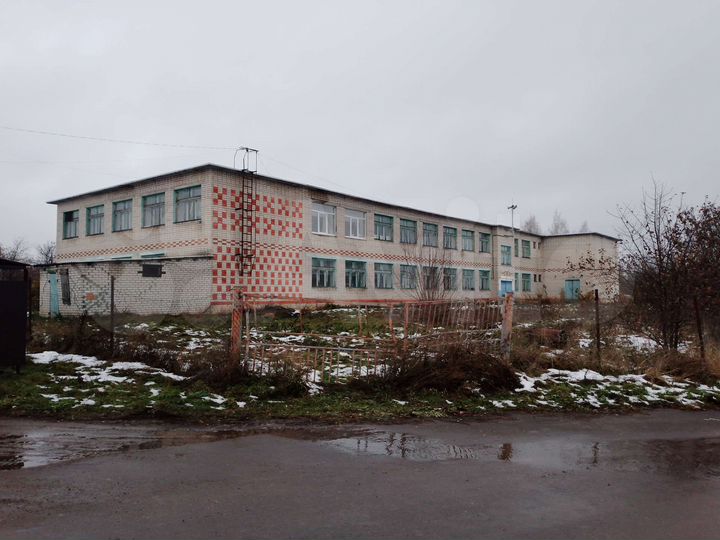 2-к. квартира, 52 м², 2/2 эт.