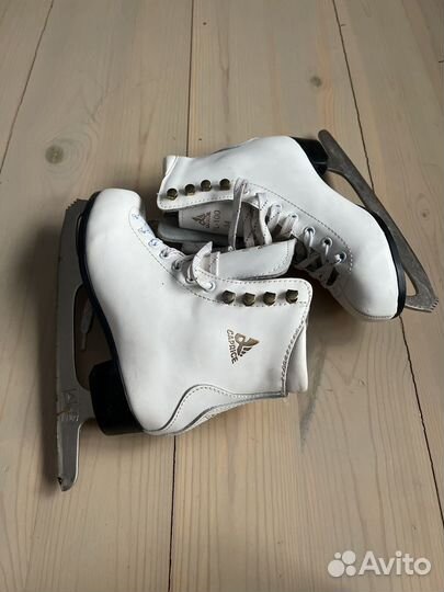 Коньки фигурные 34 размер для девочки