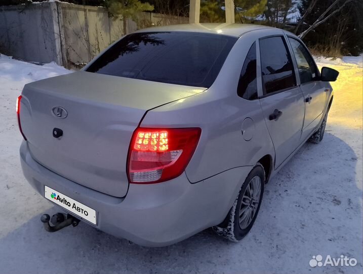 LADA Granta 1.6 МТ, 2015, 168 000 км