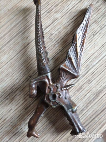 Орехокол дракон СССР