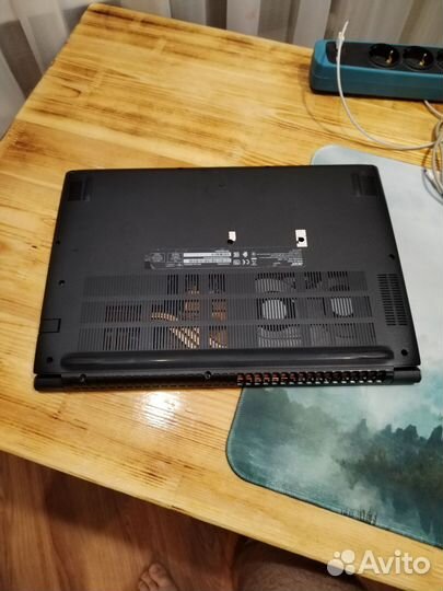 Игровой ноутбук Acer Aspire 7
