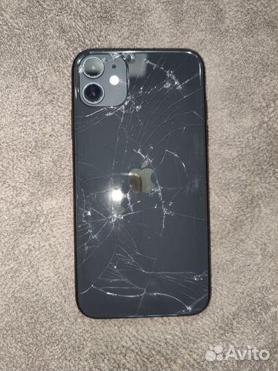 iPhone 11, 256 ГБ