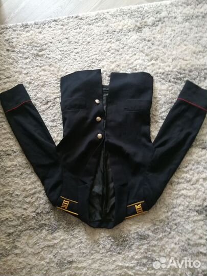 Полицейская форма женская